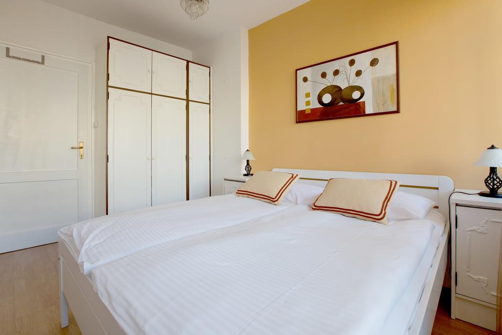 Apartment Cvetje Zagreb Bagian luar foto