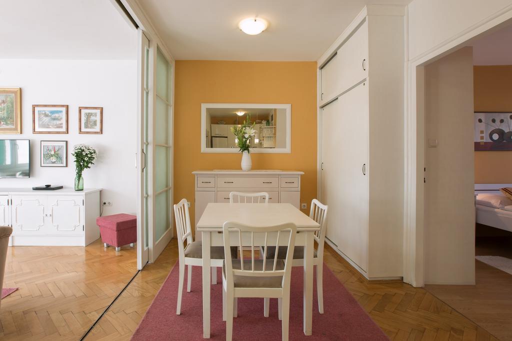 Apartment Cvetje Zagreb Bagian luar foto