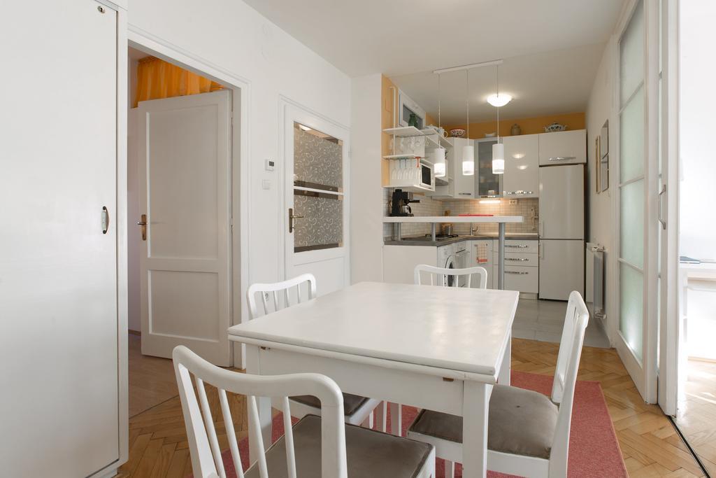 Apartment Cvetje Zagreb Bagian luar foto