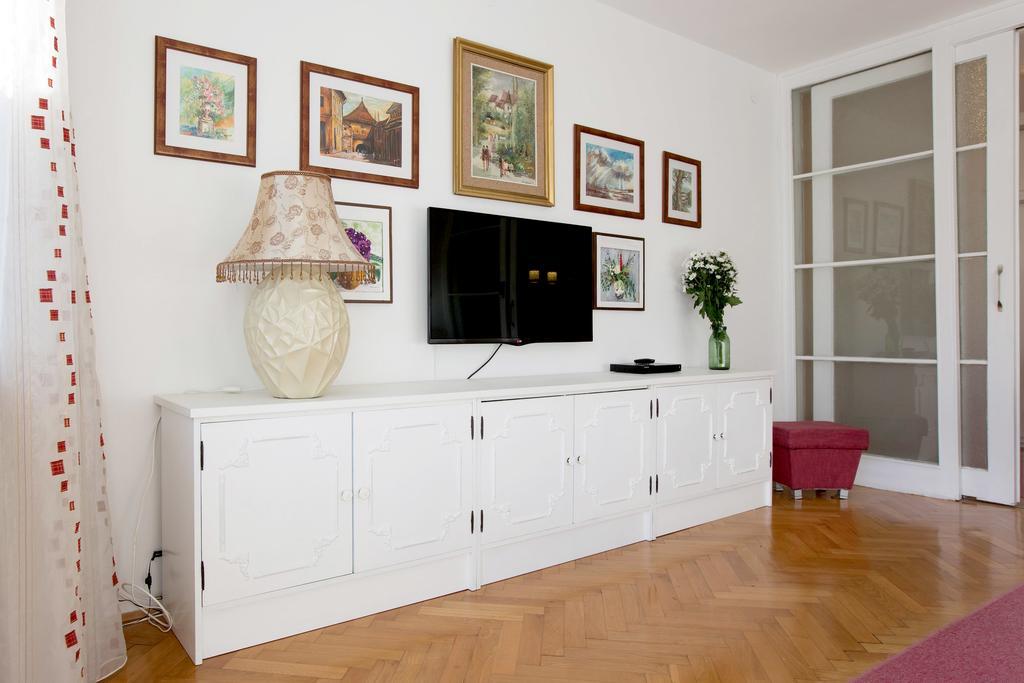 Apartment Cvetje Zagreb Bagian luar foto