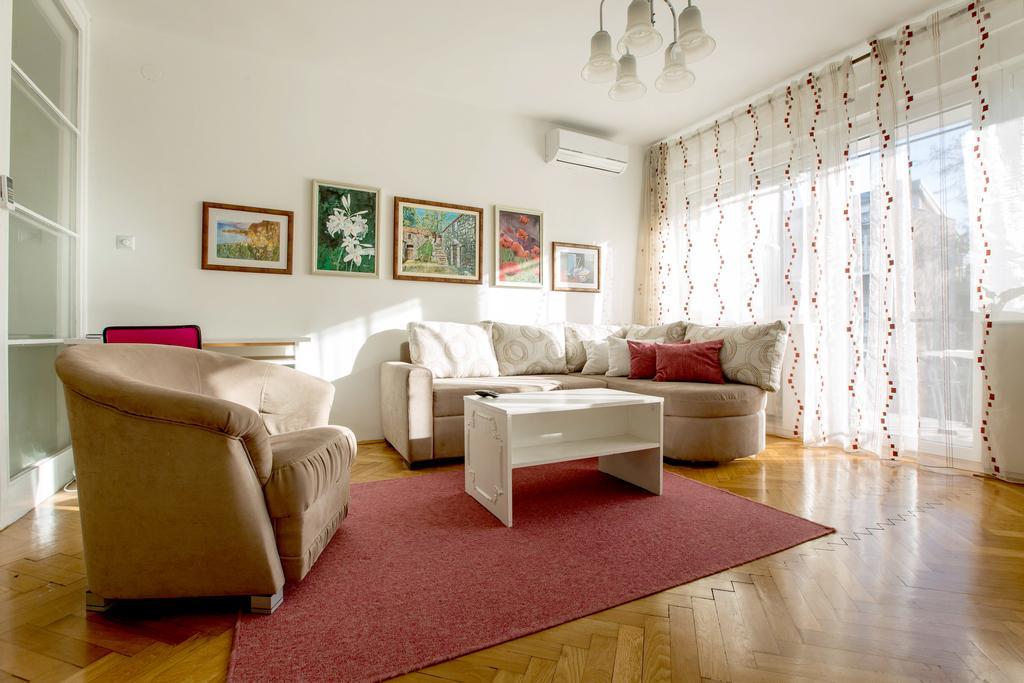 Apartment Cvetje Zagreb Bagian luar foto