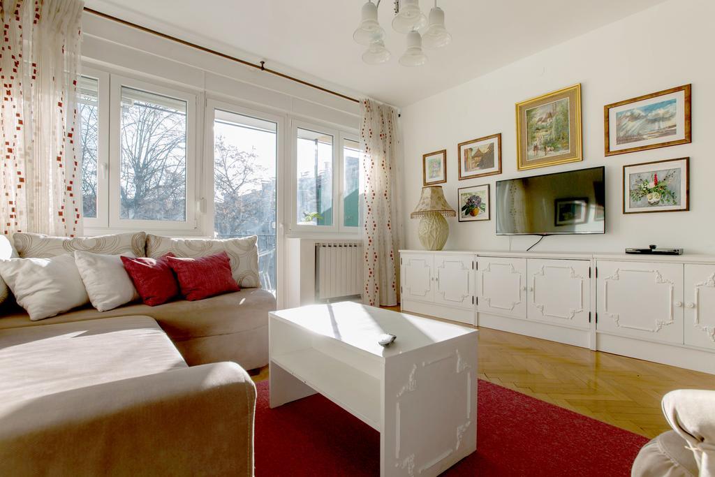 Apartment Cvetje Zagreb Bagian luar foto